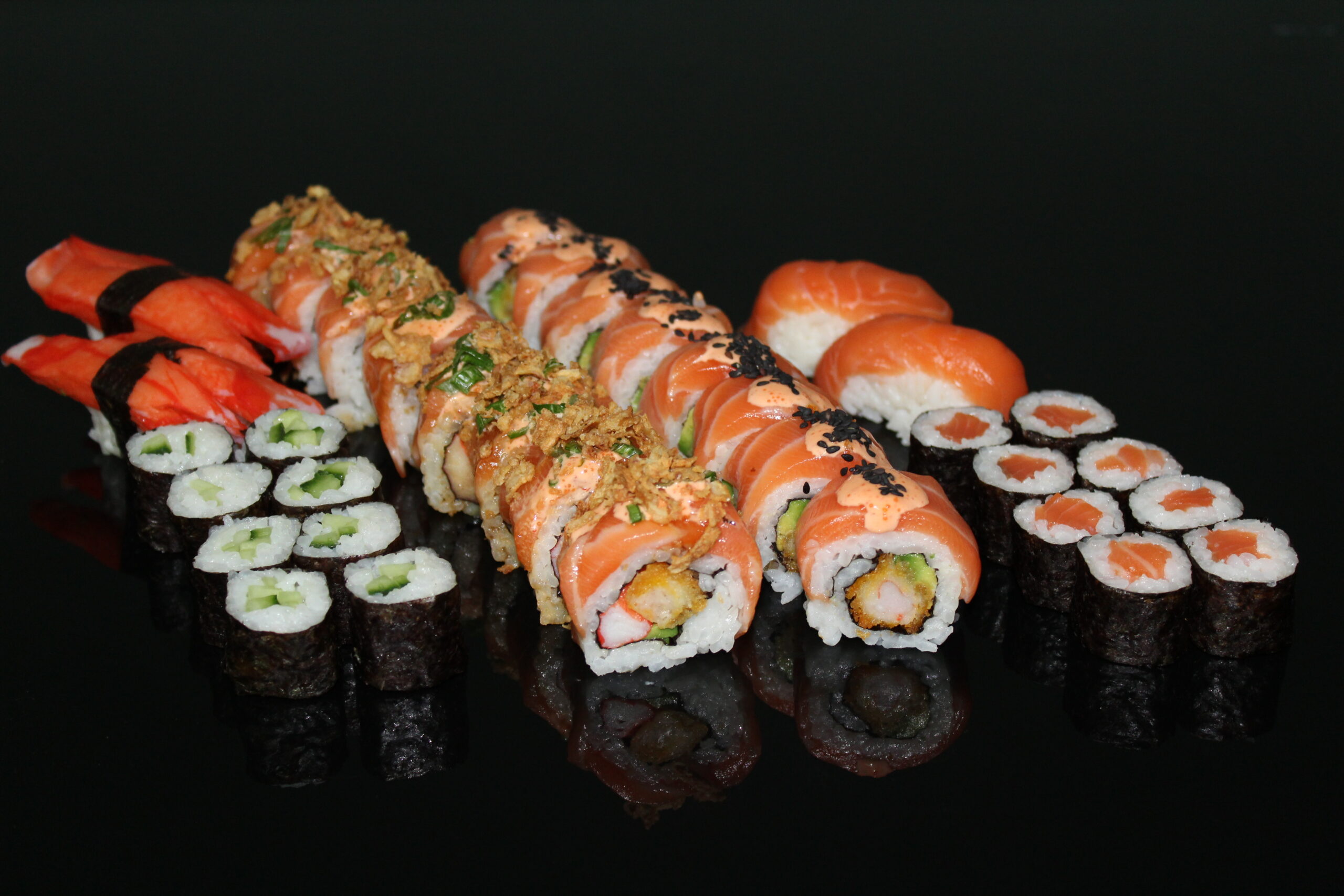 Mixed Sushi set (36 pieces)